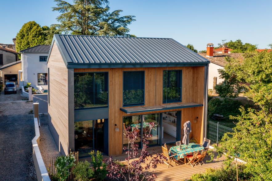 Maison ossature bois contemporaine réalisée par Viebois